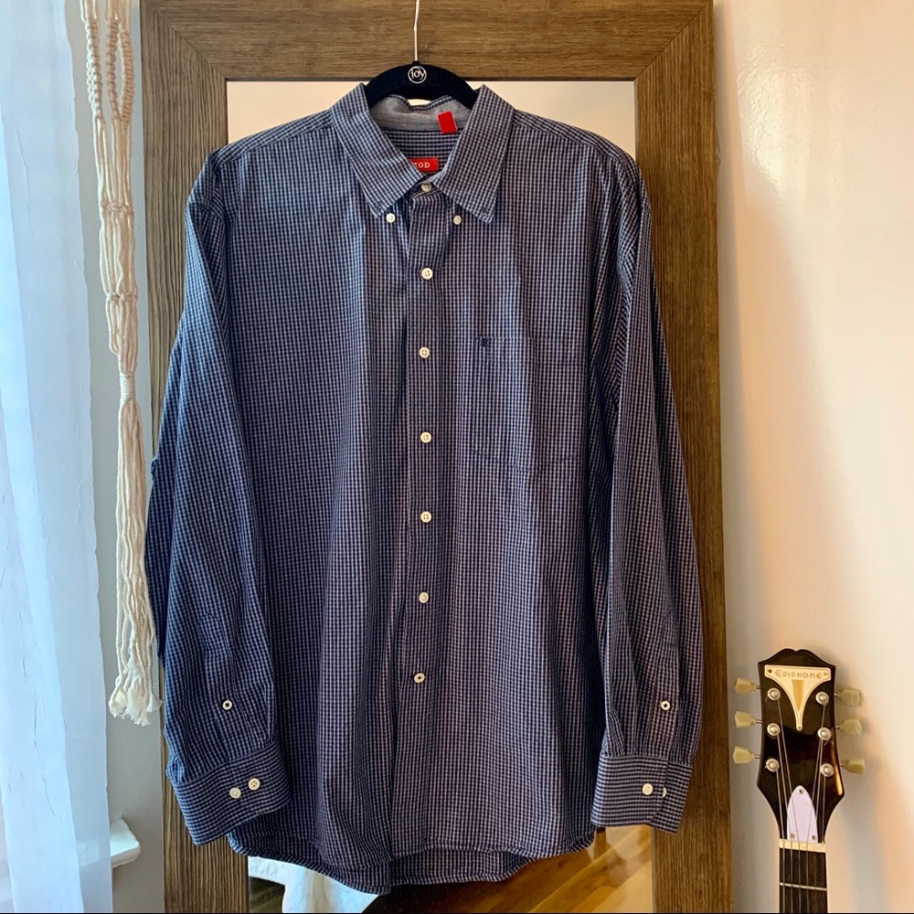 Izod Plaid Long Sleeve Button Down